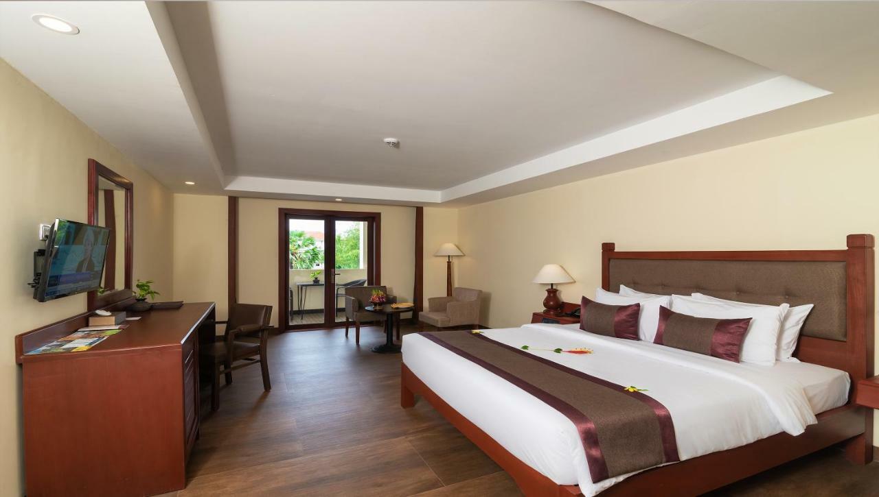 Hotel De La Renaissance Siem Reap Eksteriør billede